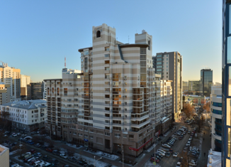 Продаю 1-ком. квартиру, 42.3 м2, Екатеринбург, улица Карла Маркса, 12, улица Карла Маркса