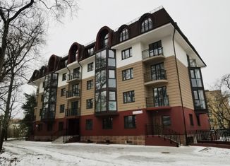 Продам 2-комнатную квартиру, 65.1 м2, Сестрорецк, улица Первого Мая, 2с1