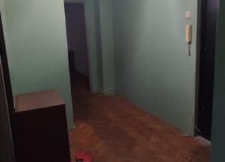 Продам трехкомнатную квартиру, 58 м2, Москва, Саянская улица, 1/3, Саянская улица