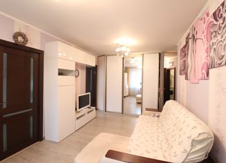 Продаю 3-комнатную квартиру, 51 м2, Москва, улица Молдагуловой, 30, улица Молдагуловой