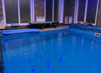 Продаю дом, 260 м2, Канск, микрорайон Радужный, 34