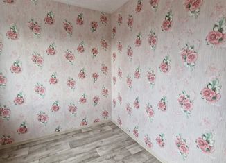 Продается 2-ком. квартира, 37 м2, Биробиджан, Осенняя улица, 33