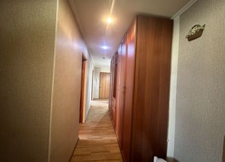 Продажа 2-комнатной квартиры, 66.5 м2, Астраханская область, улица Яблочкова, 42А