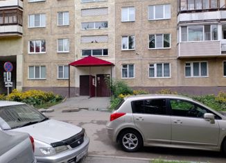 Продам трехкомнатную квартиру, 60.4 м2, Барнаул, Павловский тракт, 60А, Индустриальный район