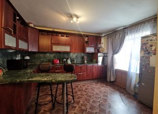 Продам трехкомнатную квартиру, 95 м2, Сыктывкар, улица Домны Каликовой, 36