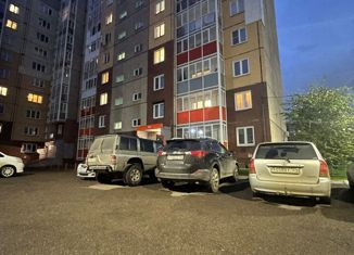 Продам 2-ком. квартиру, 53 м2, Красноярский край, Солнечный бульвар, 5