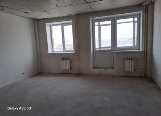 Продается 2-комнатная квартира, 63 м2, Абакан, улица Кирова, 185к1