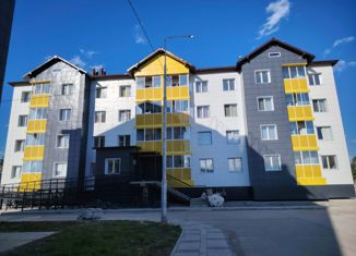 Продам 4-комнатную квартиру, 74 м2, Саха (Якутия), Октябрьская улица, 4