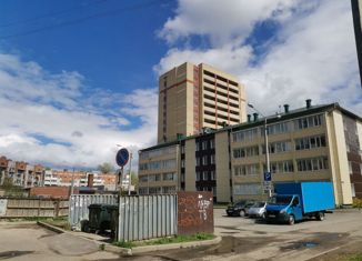 Продам 3-ком. квартиру, 118.1 м2, Вологда, Пригородная улица, 16Б, 5-й микрорайон