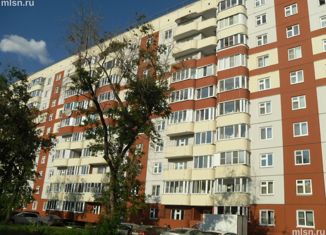 Продажа 1-ком. квартиры, 36.8 м2, Омск, улица Бархатовой, 5