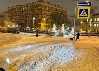 Продаю комнату, 82.4 м2, Санкт-Петербург, улица Декабристов, 28, улица Декабристов