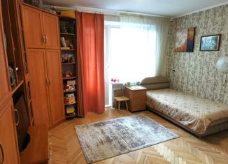 Продается двухкомнатная квартира, 38 м2, Москва, улица Маршала Чуйкова, 7к5, метро Кузьминки