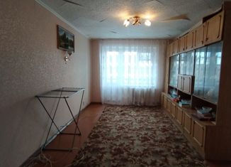 Трехкомнатная квартира на продажу, 51 м2, Новотроицк, улица Губина, 12А