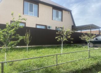 Продаю дом, 220 м2, Абинск, Республиканская улица, 44А