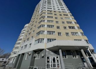 Продается 2-ком. квартира, 56.1 м2, Барнаул, Октябрьский район, Путиловская улица, 20Г