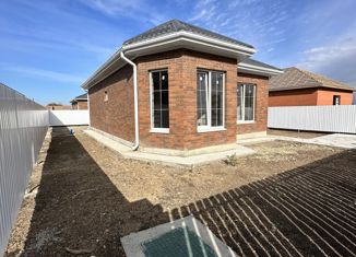 Продаю дом, 75 м2, станица Новотитаровская, переулок Владимира Коккинаки, 7