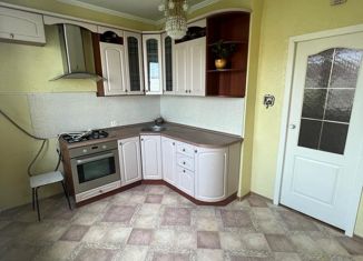 1-ком. квартира на продажу, 38 м2, Оренбург, улица Конституции СССР, 3к2, жилой район Степной