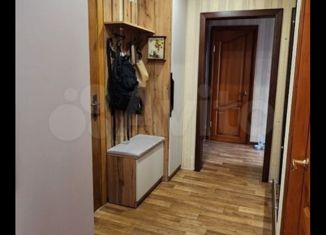 Продаю 2-комнатную квартиру, 50 м2, Челябинская область, квартал Медик, 4