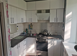 Продается двухкомнатная квартира, 39 м2, Соль-Илецк, улица Солженицына, 6