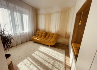 Продажа 2-комнатной квартиры, 38 м2, Калужская область, улица Пухова, 34к1