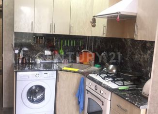 Продается 2-комнатная квартира, 46 м2, Владикавказ, улица Леонова, 7к2, 4-й микрорайон