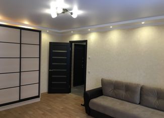 Аренда 1-ком. квартиры, 41 м2, Севастополь, улица Комбрига Потапова, 22