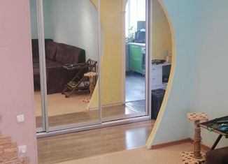 Продаю 4-комнатную квартиру, 73.3 м2, Воронеж, улица Артамонова, 12, Северо-Восточный жилой район
