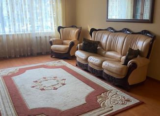 Продается трехкомнатная квартира, 63.7 м2, Омская область, проспект Менделеева, 43