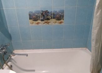 Сдаю однокомнатную квартиру, 14 м2, Красноярск, улица Воронова, 41, Советский район