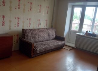 Продам 2-комнатную квартиру, 48.3 м2, Великий Устюг, улица Кузнецова, 15А
