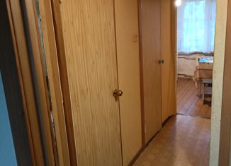 Продается 2-ком. квартира, 42 м2, Смоленская область, улица Строителей, 10