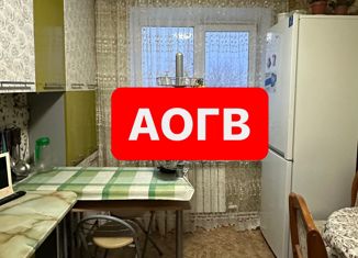 Продам 3-комнатную квартиру, 60.2 м2, Гуково, 2-я Советская улица, 55