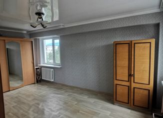 Продается 3-комнатная квартира, 48.7 м2, Тюменская область, 3-й микрорайон, 11