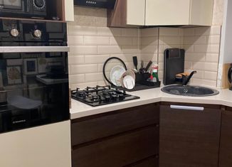 3-ком. квартира на продажу, 55.3 м2, городской посёлок имени Свердлова, 1-й микрорайон, 38