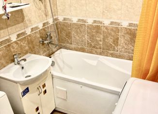 Продажа однокомнатной квартиры, 30.5 м2, Нижний Новгород, улица Героя Советского Союза Поющева, 19, микрорайон Соцгород-4