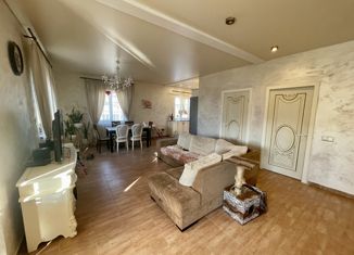 Продажа четырехкомнатной квартиры, 139 м2, поселок Малое Исаково, Тенистая улица, 26