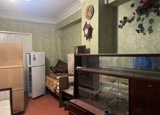 Продам комнату, 81.1 м2, Каменск-Шахтинский, проспект Карла Маркса, 87