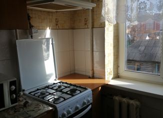 Сдаю в аренду двухкомнатную квартиру, 46 м2, Йошкар-Ола, улица Чкалова, 32
