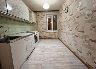 Продаю 3-комнатную квартиру, 67 м2, Москва, улица Грекова, 1, улица Грекова
