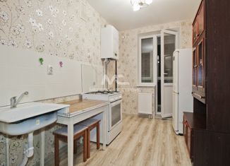 Продаю 1-комнатную квартиру, 35 м2, Калининградская область, улица Маршала Новикова, 11