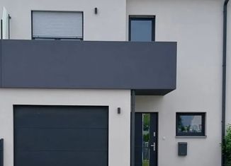 Продажа дома, 180 м2, посёлок городского типа Энем, улица Теплова, 30