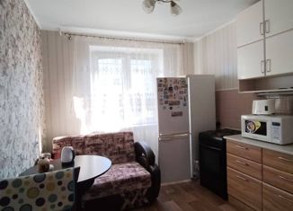 Сдам 1-комнатную квартиру, 40 м2, Челябинская область, проспект Ленина, 78А