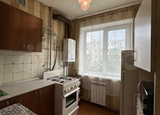 Продаю 2-комнатную квартиру, 41.8 м2, Дзержинск, улица Комбрига Патоличева, 5