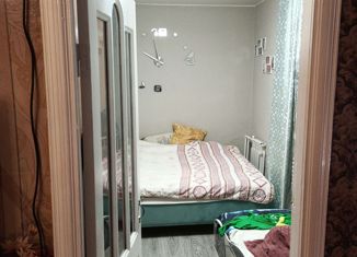 Продажа 4-комнатной квартиры, 60 м2, Красноуфимск, улица Мизерова, 96