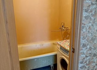 Продаю двухкомнатную квартиру, 49.4 м2, Комсомольск-на-Амуре, Моховая улица, 1