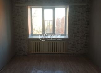 Продаю комнату, 13.1 м2, Курган, улица Алексеева, 3, жилой район Заозёрный