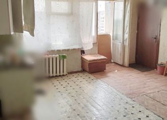 Продаю комнату, 48 м2, Курган, проспект Конституции, 79, жилой район Энергетики