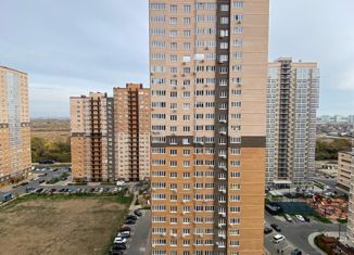 Продается 1-ком. квартира, 41 м2, Краснодар, улица имени Героя Георгия Бочарникова, 8/1, микрорайон Губернский