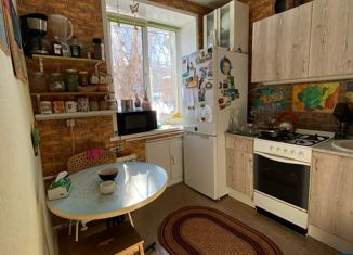 Продается двухкомнатная квартира, 41.8 м2, Новосибирск, проспект Карла Маркса, 27, метро Студенческая