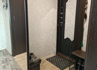 Продажа 3-ком. квартиры, 63 м2, село Обуховское, Школьная улица, 2А